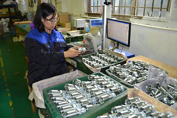 Barb fitting China manufacturer package check