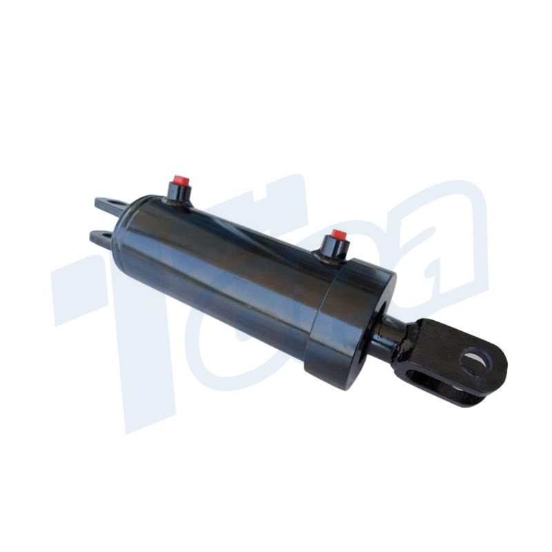 Tractor Loader Welding on Hydraulic Cylinder Topa