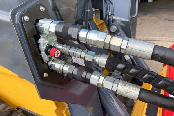 High pressure Hydraulic Fitting installation