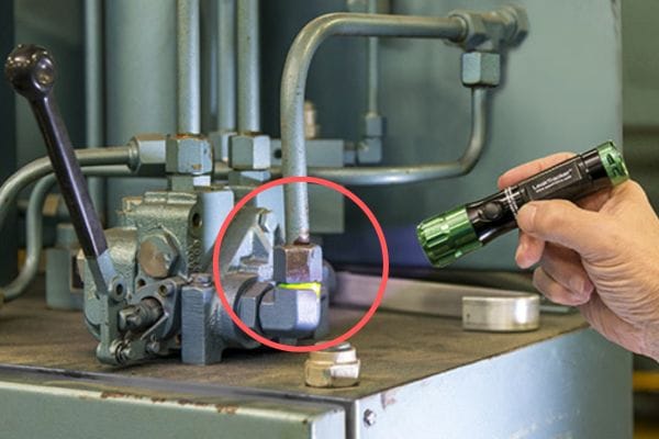 Hydraulic Fluid Contamination leak