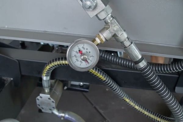 Hydraulic Hose Fitting Diagnostics