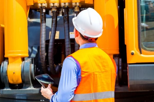 Inspecting Hydraulic Lines