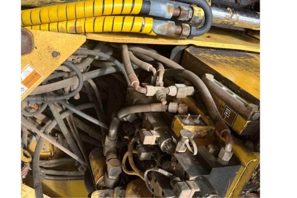 Modeling Hydraulic Fluid Lines
